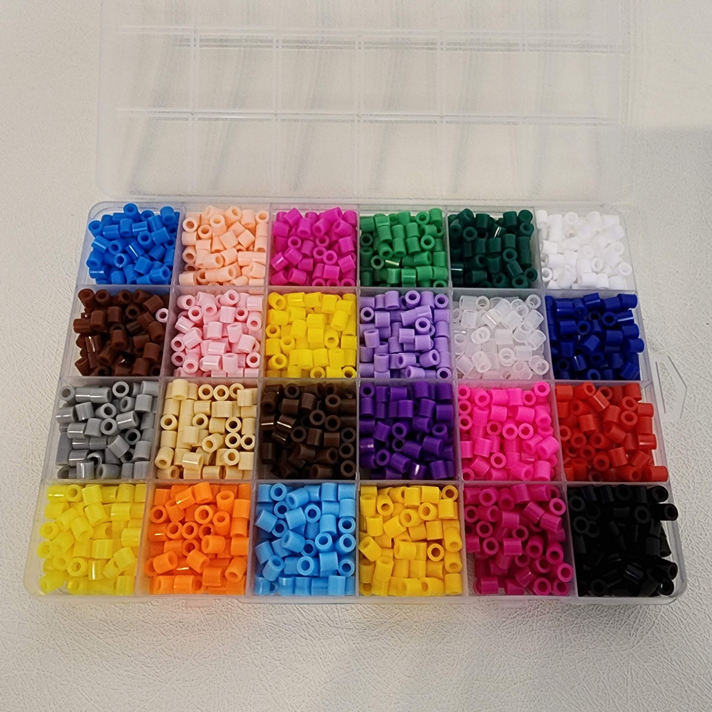 Fuse Beads - Perler Beads - set 24 colores 3 tableros y acce